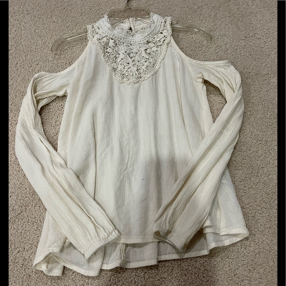 White Shoulder Cut Out Top